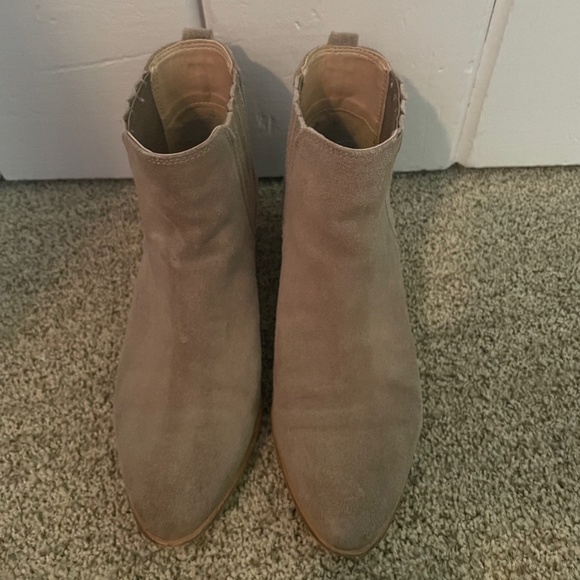 Steve Madden Shoes - Steve Madden Chelsea Boots